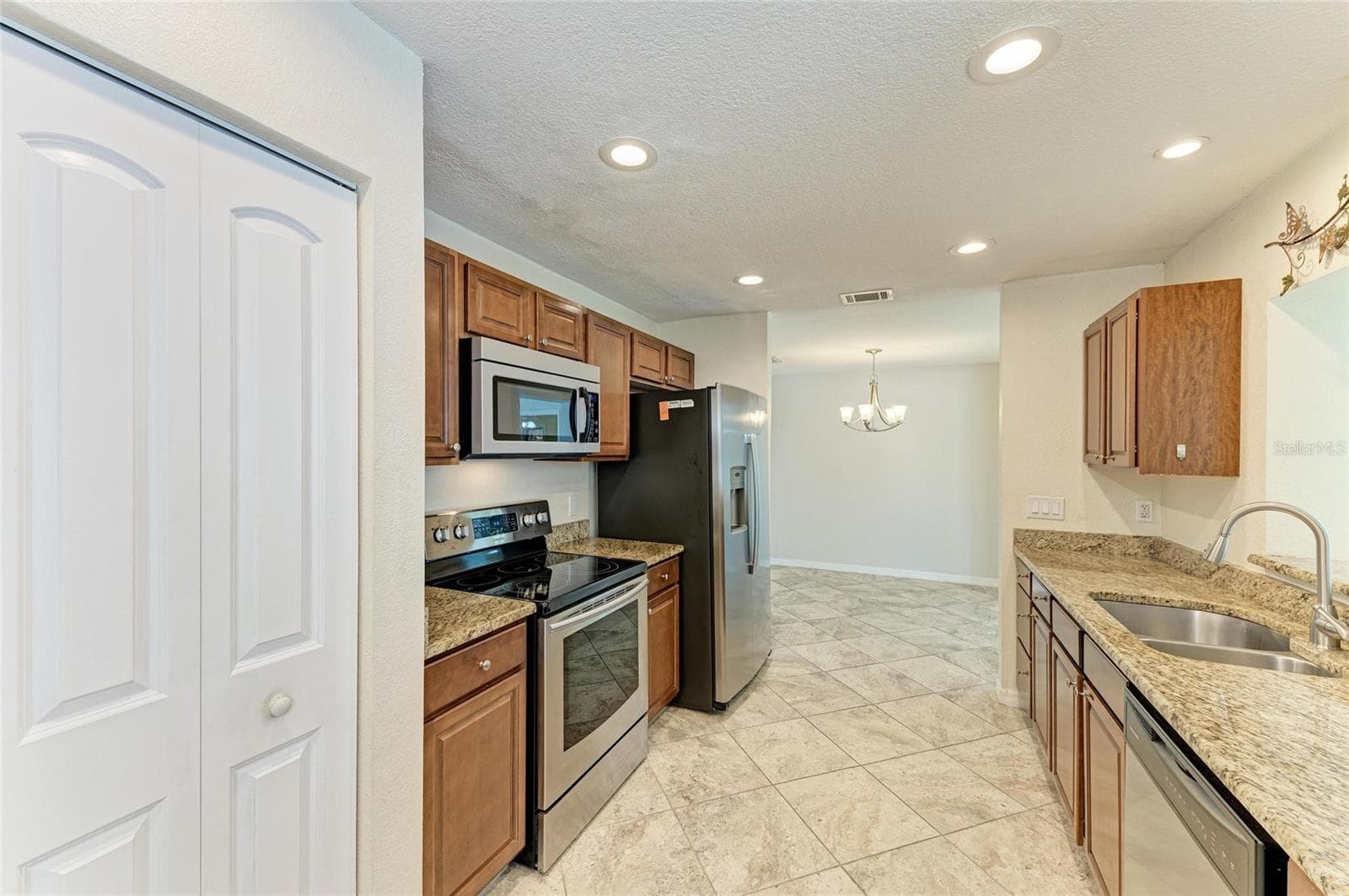 Single Family Residence at 557 READING ST NW, PORT CHARLOTTE, photo 11 of 47