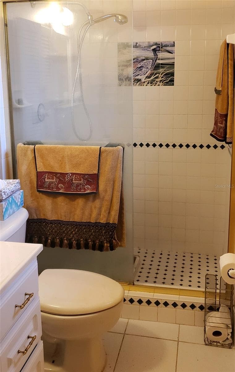bathroom - 8665 MOCKINGBIRD LN, SEMINOLE