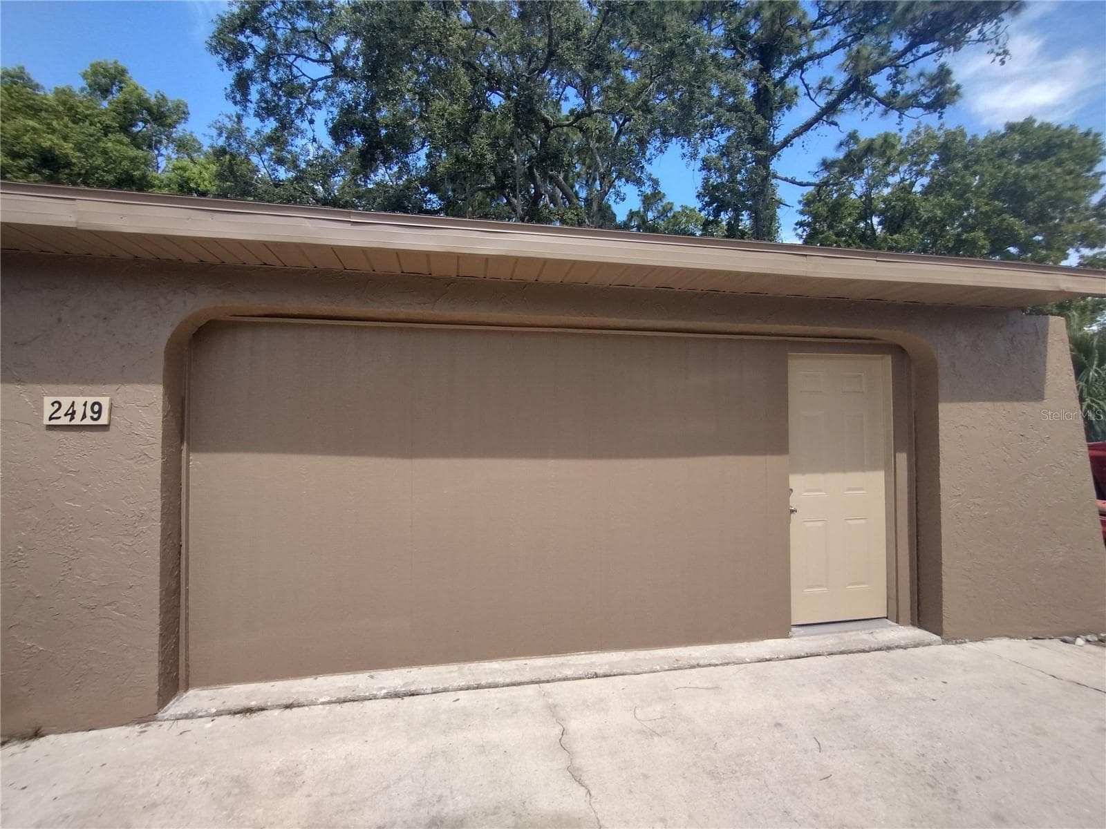 Single Family Residence at 2419 APPIAN AVE, SPRING HILL, photo 4 of 21