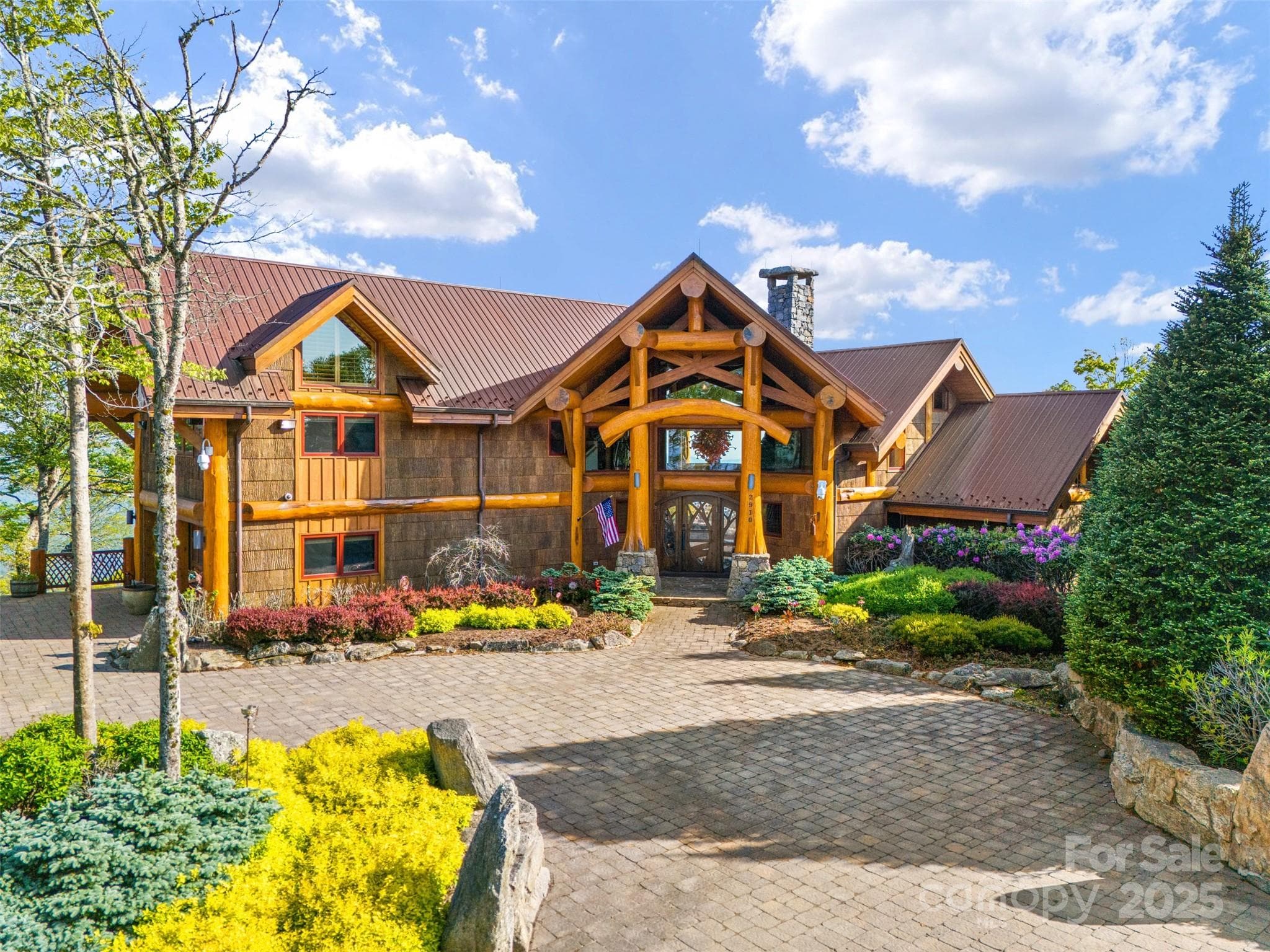 2910 Eagles Nest Trail