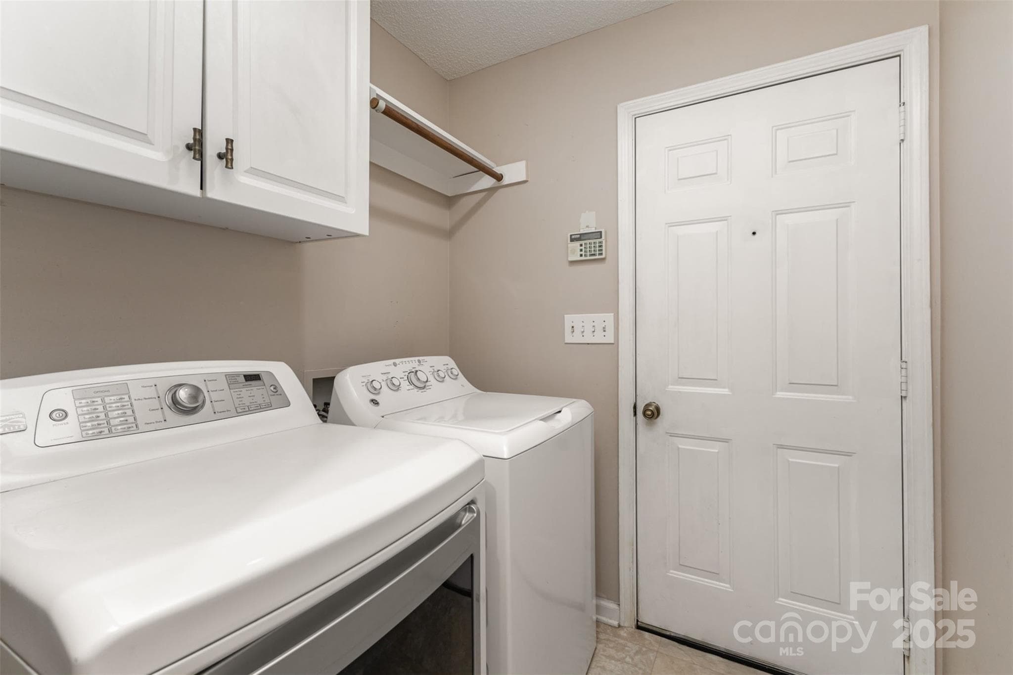 Single Family Residence at 101 Citation Lane, Gastonia, photo 23 of 40