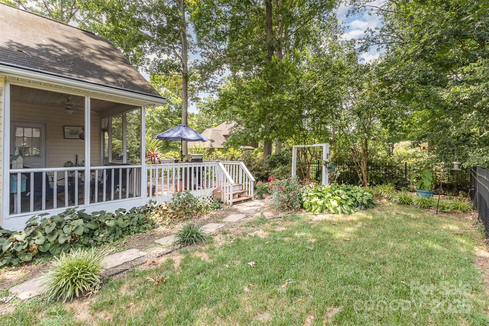 Single Family Residence at 101 Citation Lane, Gastonia, photo 36 of 40