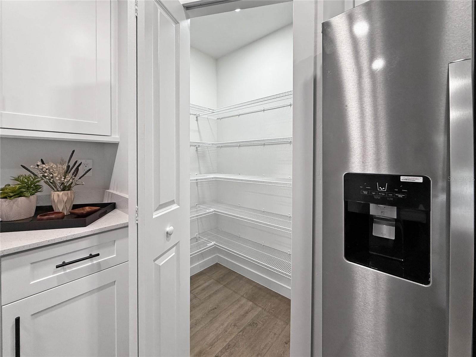 Spacious Walk-In Pantry - 73 BARSTOW ST, PORT CHARLOTTE