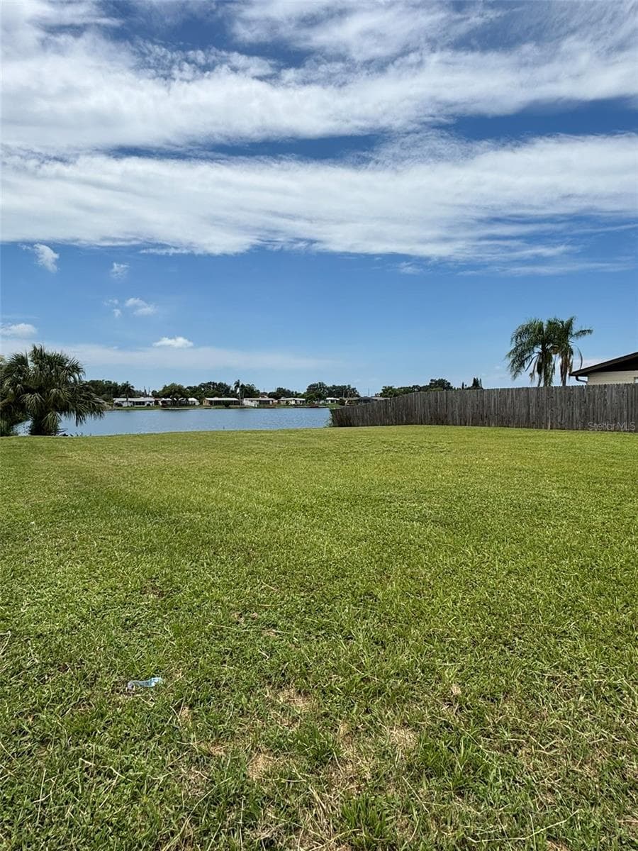 Land at 4368 SUNRAY DR, HOLIDAY, photo 3 of 9