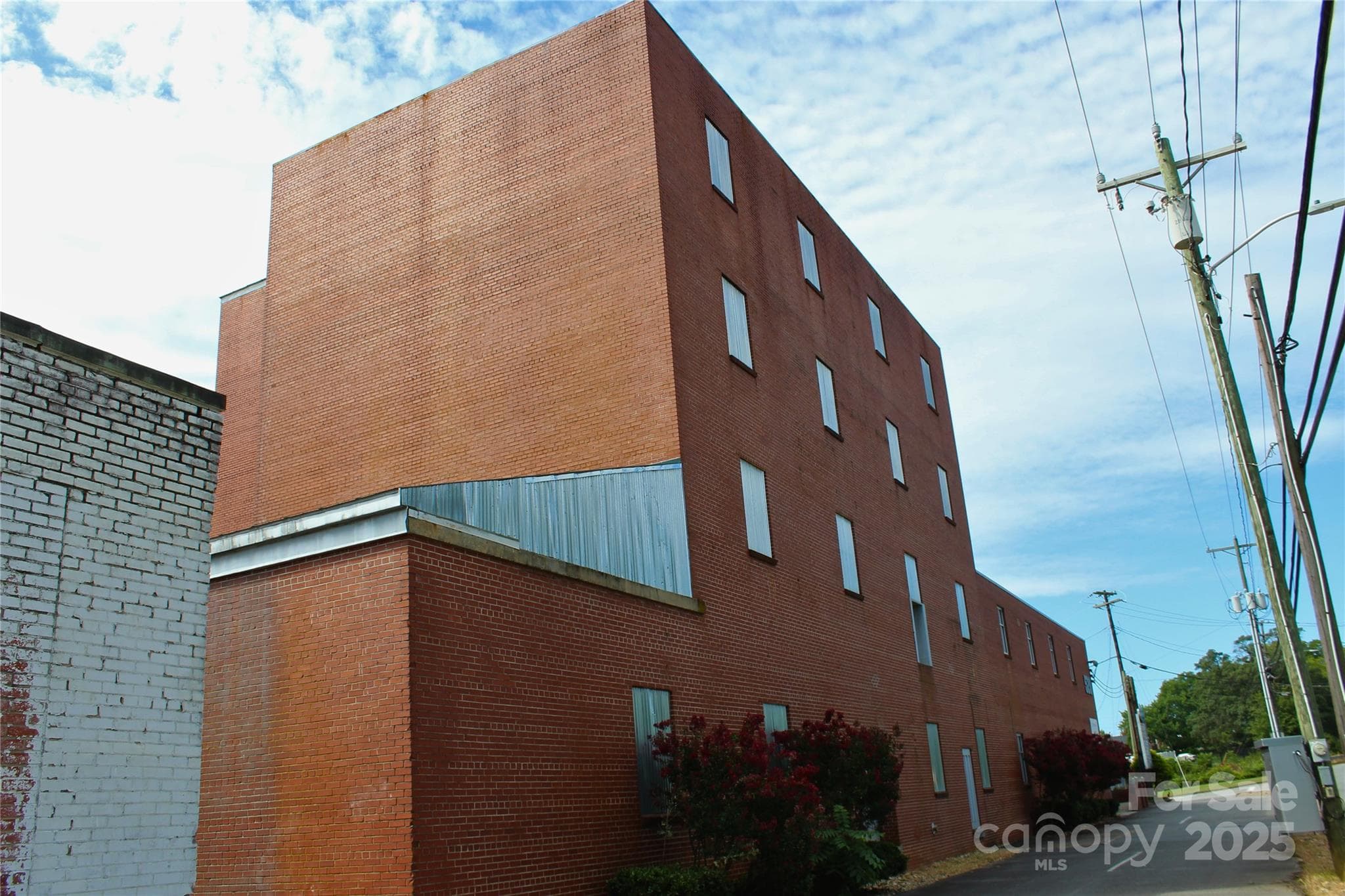 Office at Hickory, photo 4 of 5