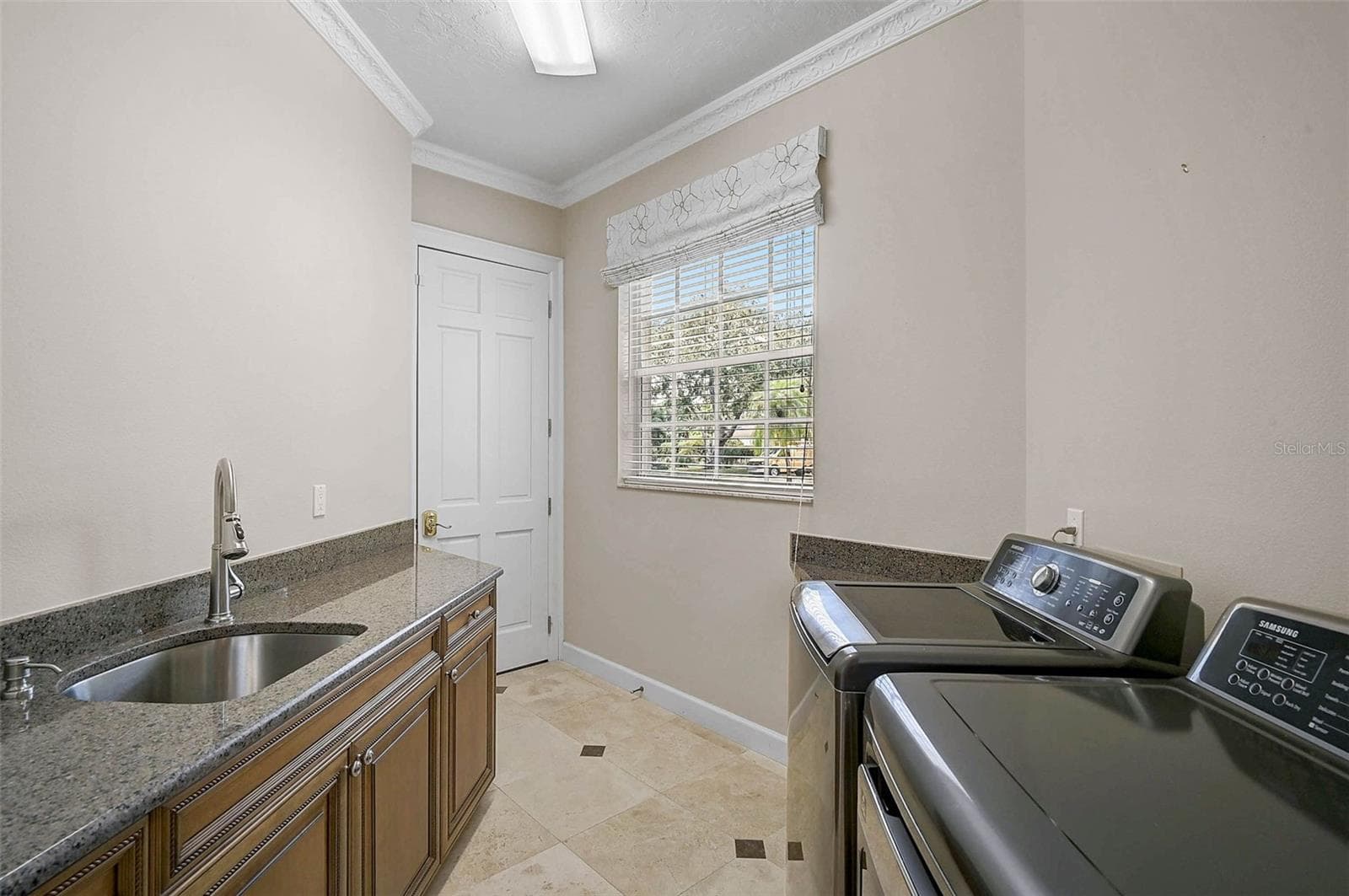 Single Family Residence at 852 MACEWEN DR, OSPREY, photo 38 of 73