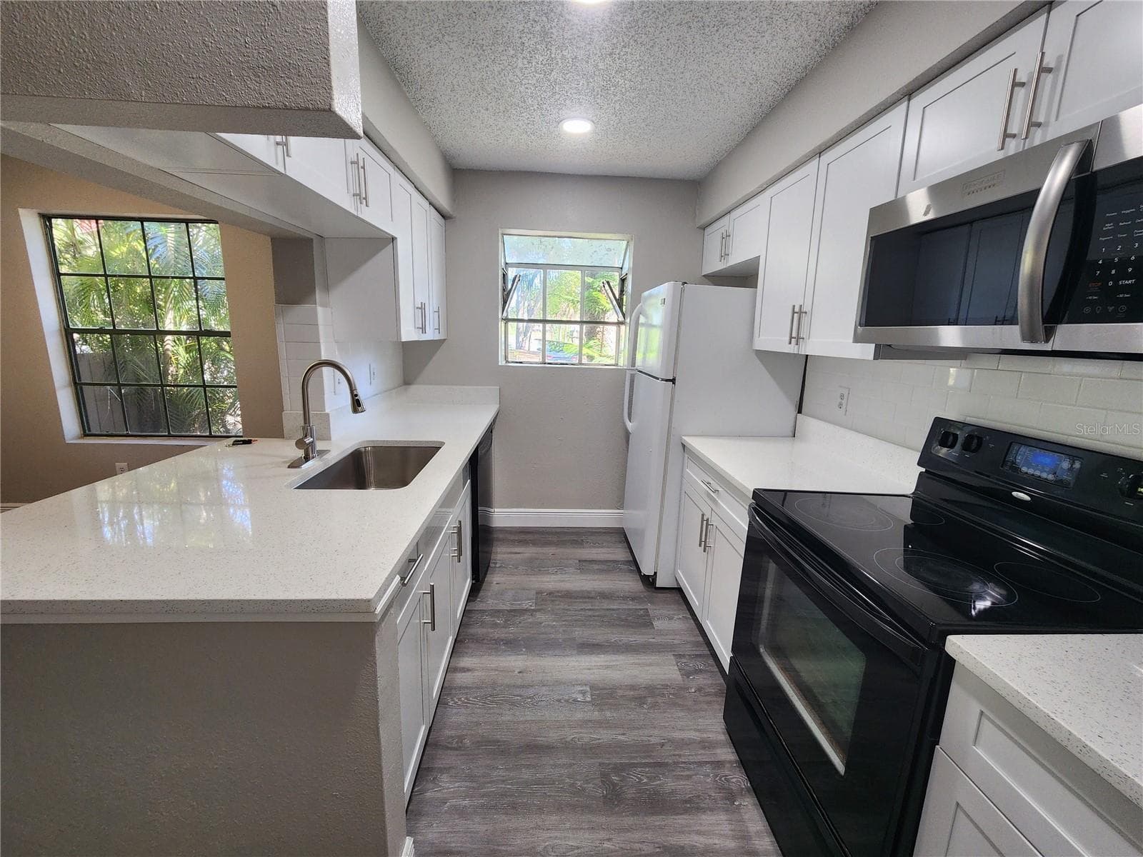 Condominium at 200 AFTON SQ #108, ALTAMONTE SPRINGS, photo 4 of 42