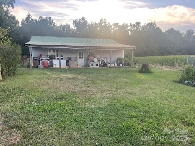 Use your imagination to create something special with this building. Building is 40 X 30. - 3513 Gilboa Road, Marshville