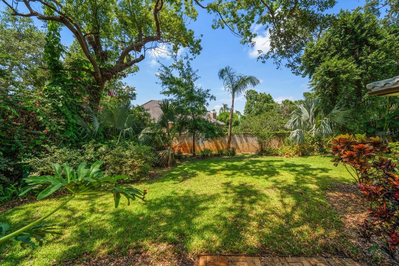 Single Family Residence at 7 ROSERY LN, BELLEAIR, photo 56 of 57