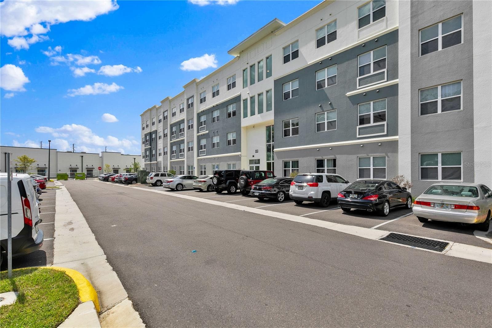 1230 SOUTHSTATION PL #105