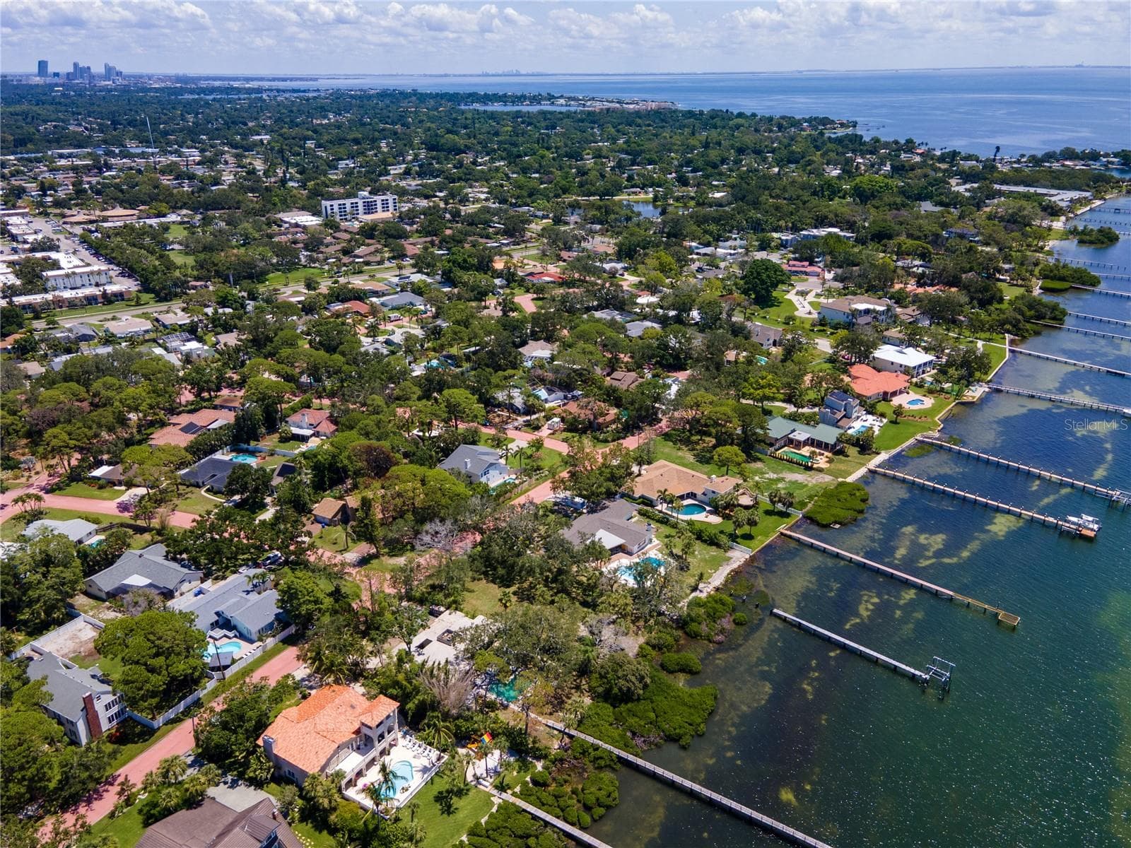 Aerial view to downtown St. Petersburg - 1125L FRIENDLY WAY S, ST PETERSBURG