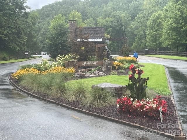 Lot at Mill Spring, photo 3 of 8