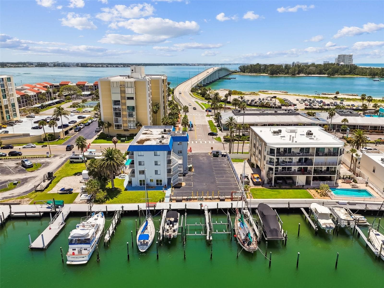 Condominium at 800 BAYWAY BLVD #17, CLEARWATER BEACH, photo 37 of 50