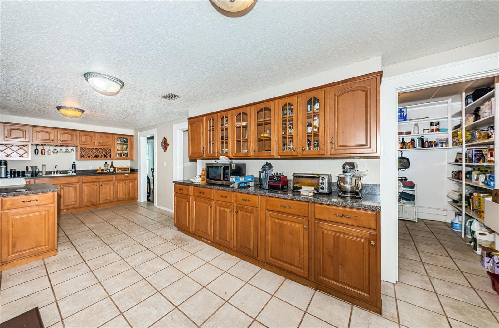 Single Family Residence at 3730 FOSTER HILL DR N, ST PETERSBURG, photo 16 of 62