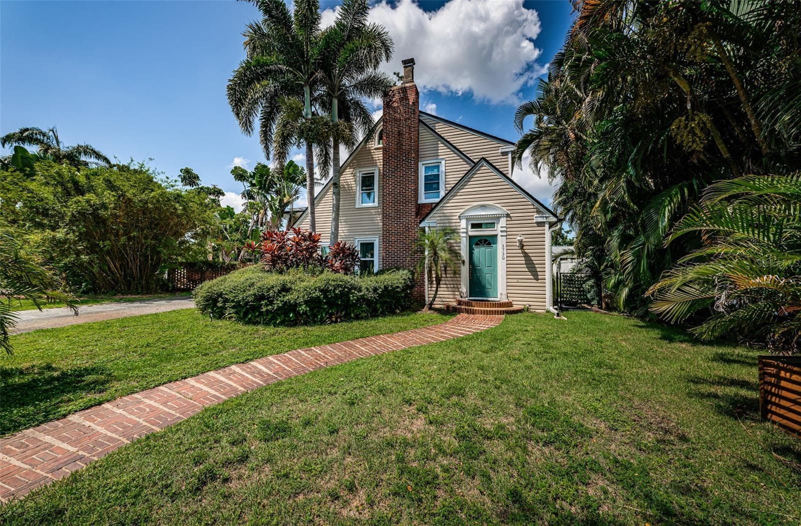Single Family Residence at 3730 FOSTER HILL DR N, ST PETERSBURG, photo 4 of 62