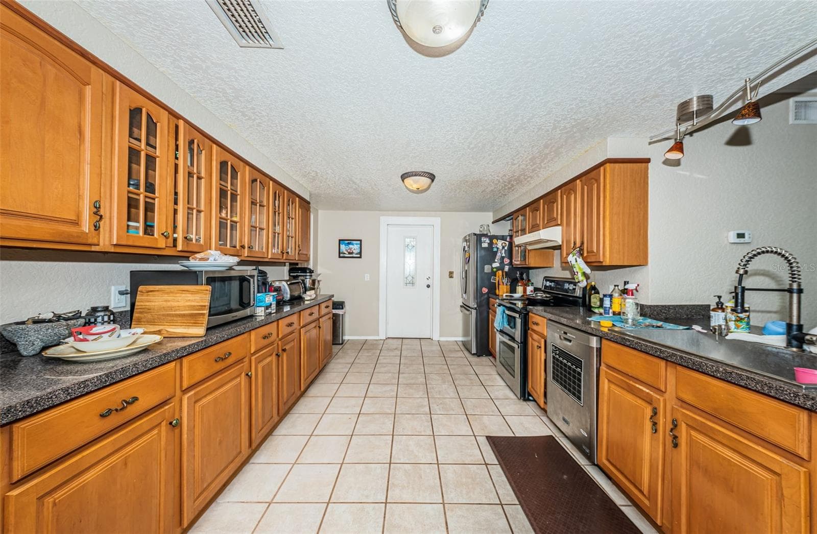 Single Family Residence at 3730 FOSTER HILL DR N, ST PETERSBURG, photo 18 of 62