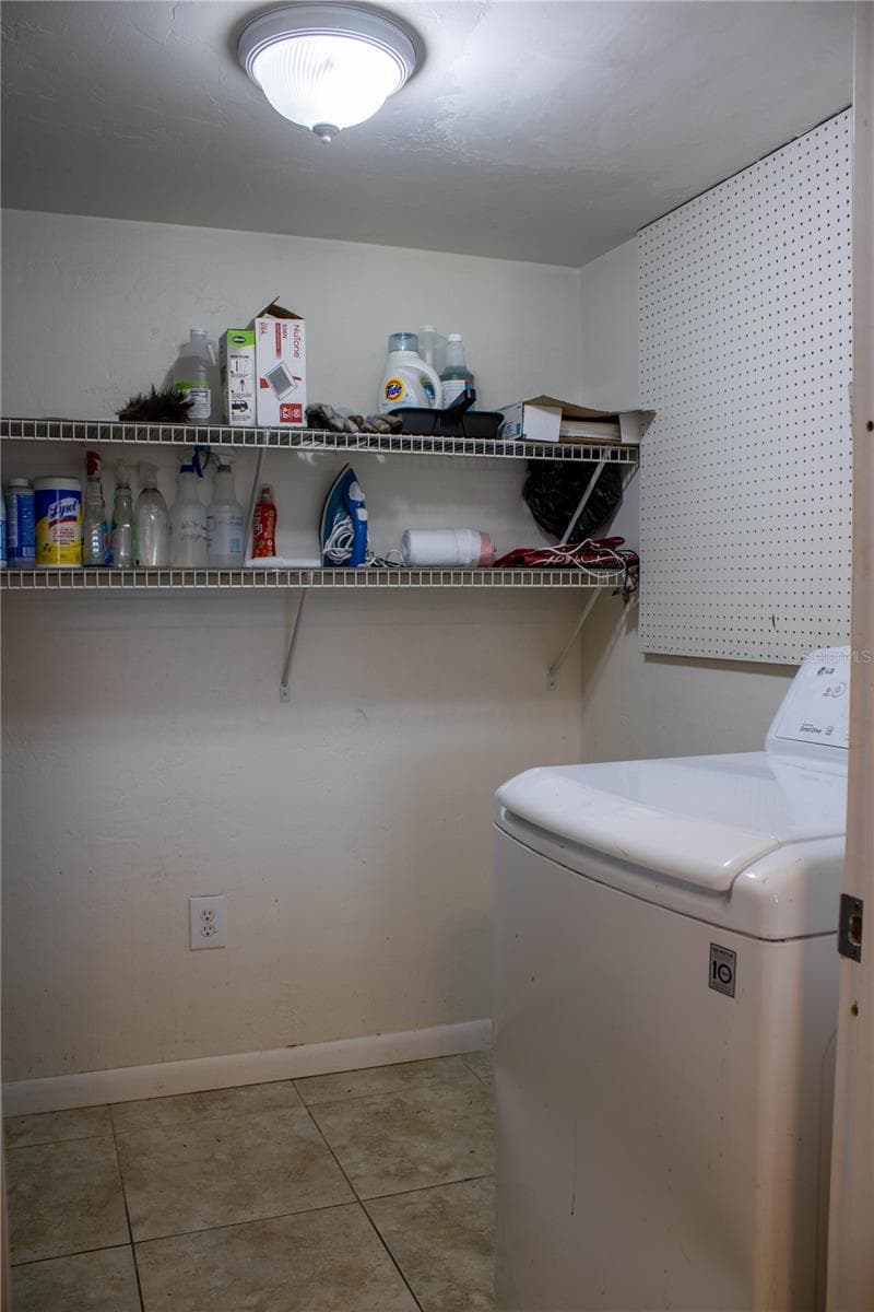 Townhouse at 1836 N CRYSTAL LAKE DR #95, LAKELAND, photo 10 of 31