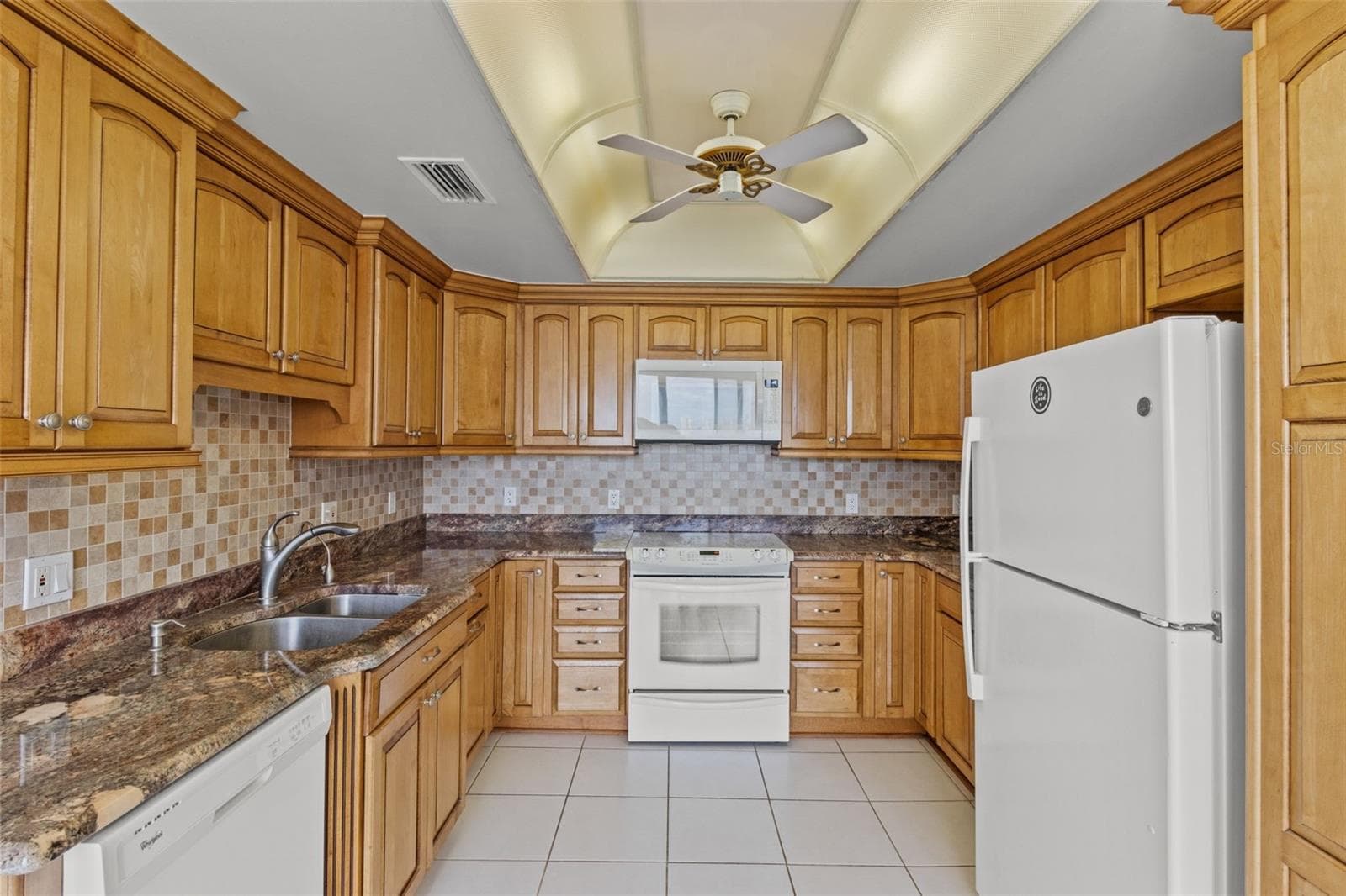 Condominium at 150 BELLEVIEW BLVD #507, BELLEAIR, photo 11 of 43