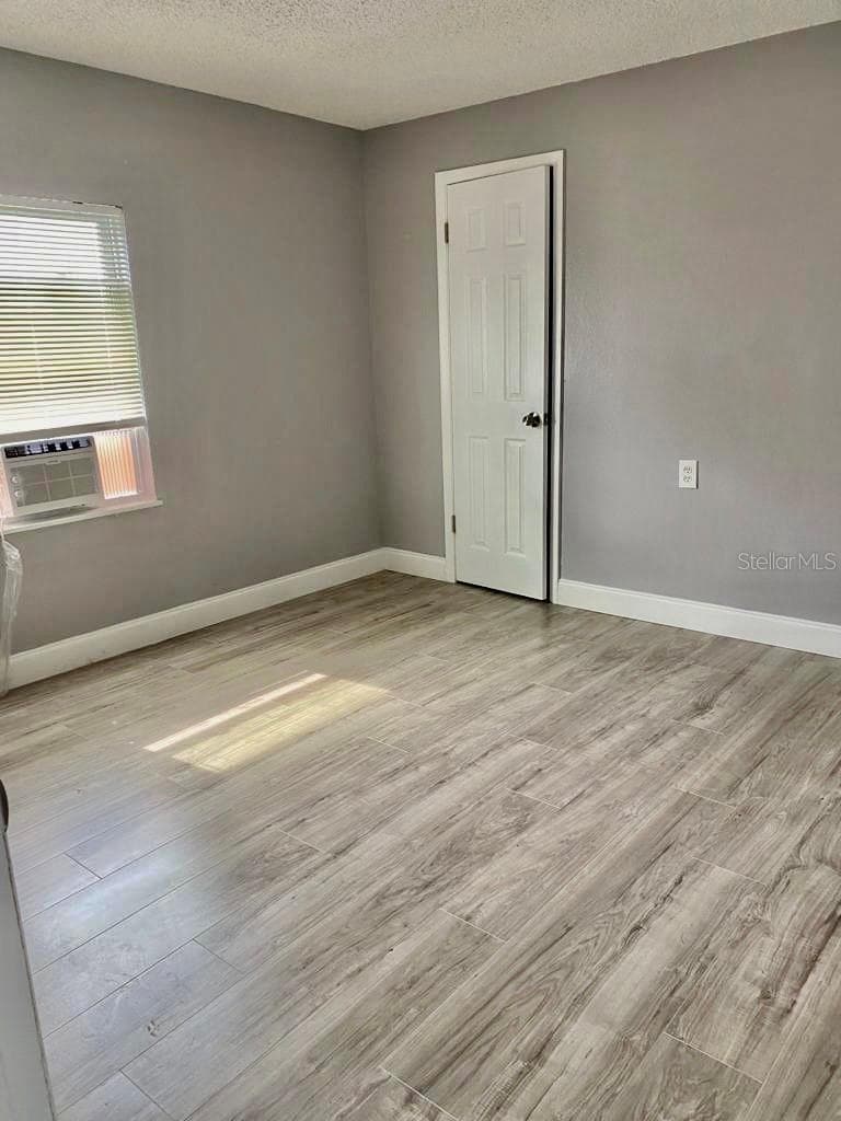 Duplex at 3356 AVENUE Q NW, WINTER HAVEN, photo 13 of 15