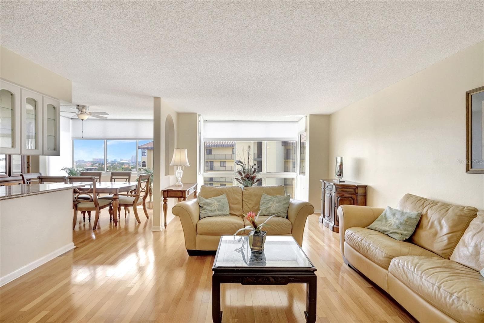 Living and dining - 660 ISLAND WAY #708, CLEARWATER BEACH