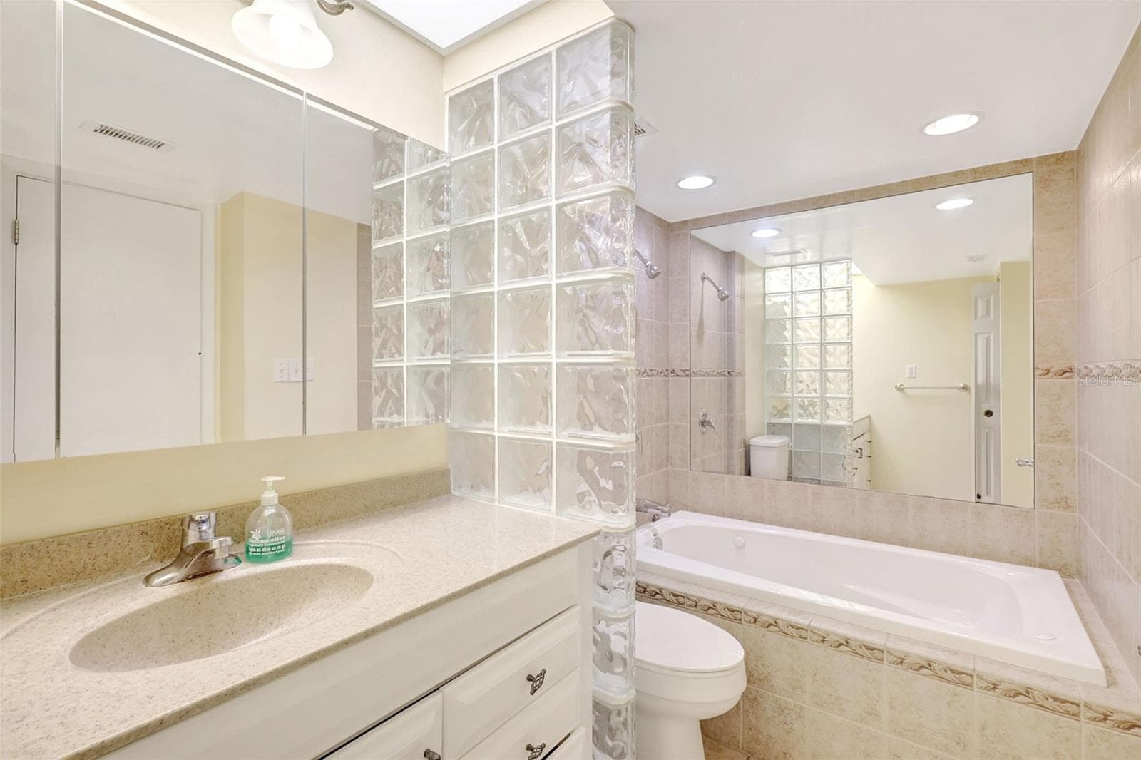 Primary En-Suite - 660 ISLAND WAY #708, CLEARWATER BEACH
