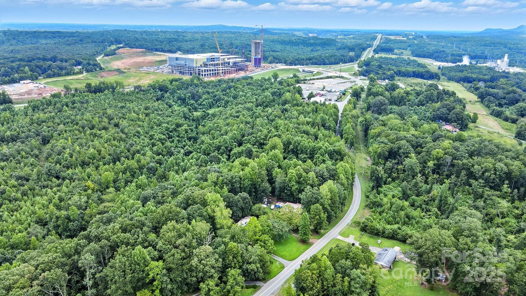 1/2 Mile distance from Catawba Two Kings Casino - 450 Dixon School Road, Kings Mountain
