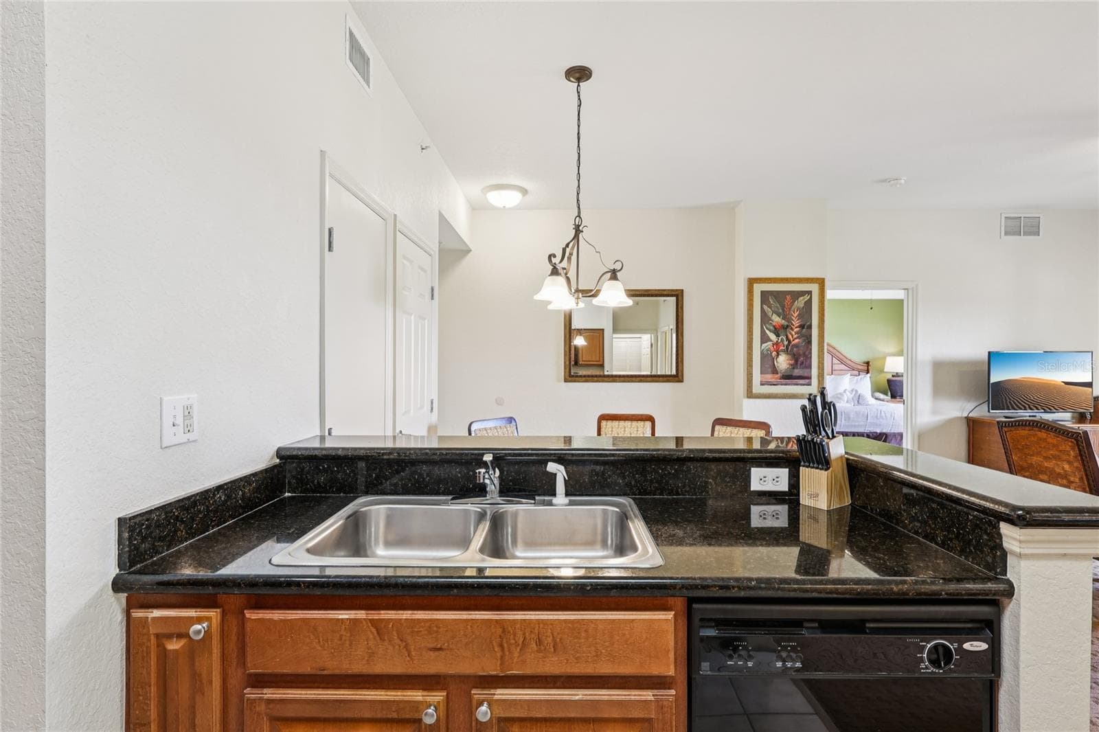 Condo - Hotel at 8101 RESORT VILLAGE DR #31210, ORLANDO, photo 15 of 58
