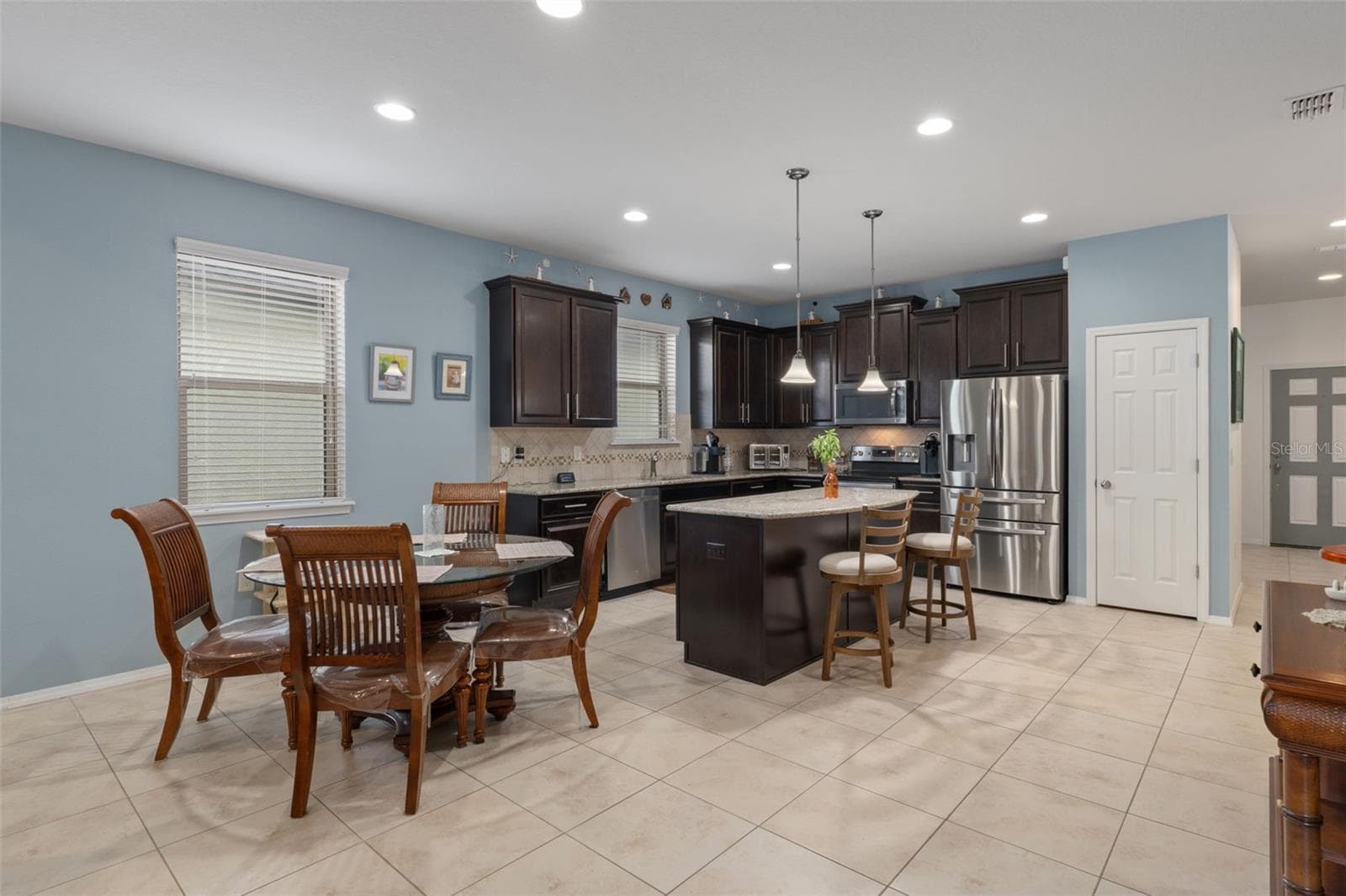Single Family Residence at 15287 STONE HOUSE DR, BROOKSVILLE, photo 18 of 47