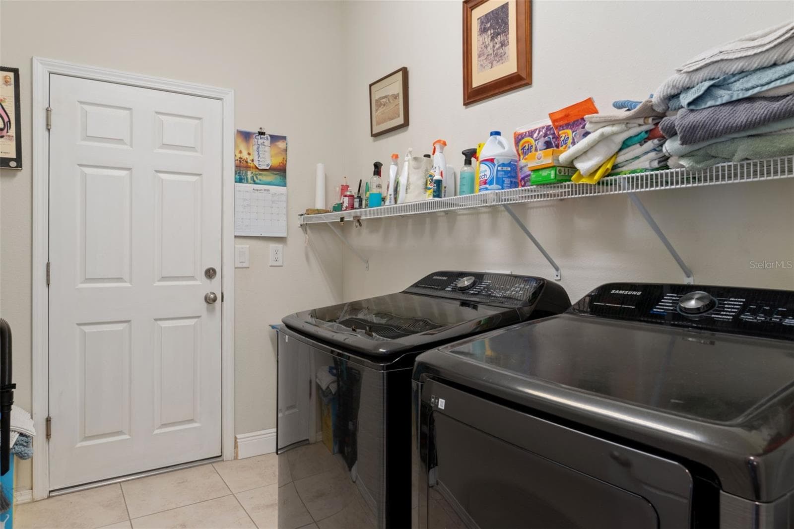 Single Family Residence at 15287 STONE HOUSE DR, BROOKSVILLE, photo 33 of 47