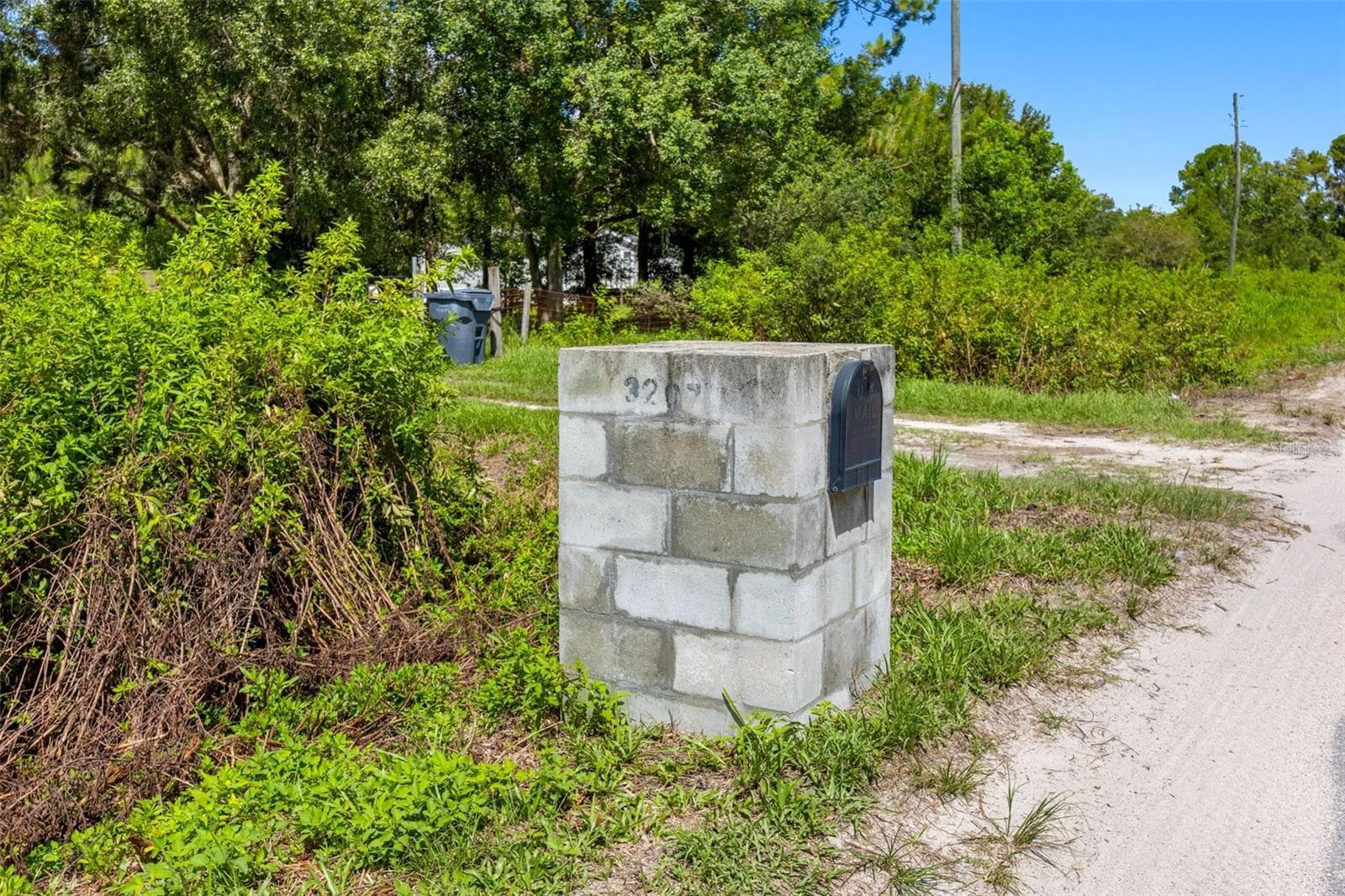 Land at 3207 CYPRESS TRAILS DR, POLK CITY, photo 2 of 17