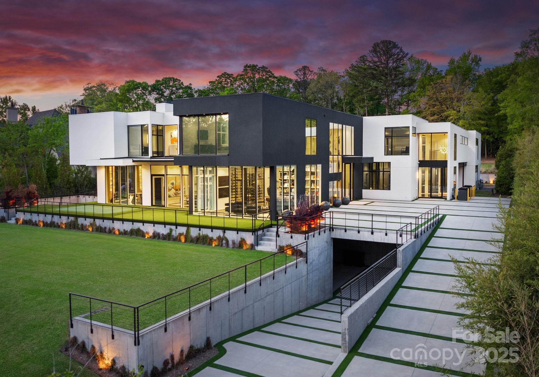 4817 Carmel Park Drive - Charlotte