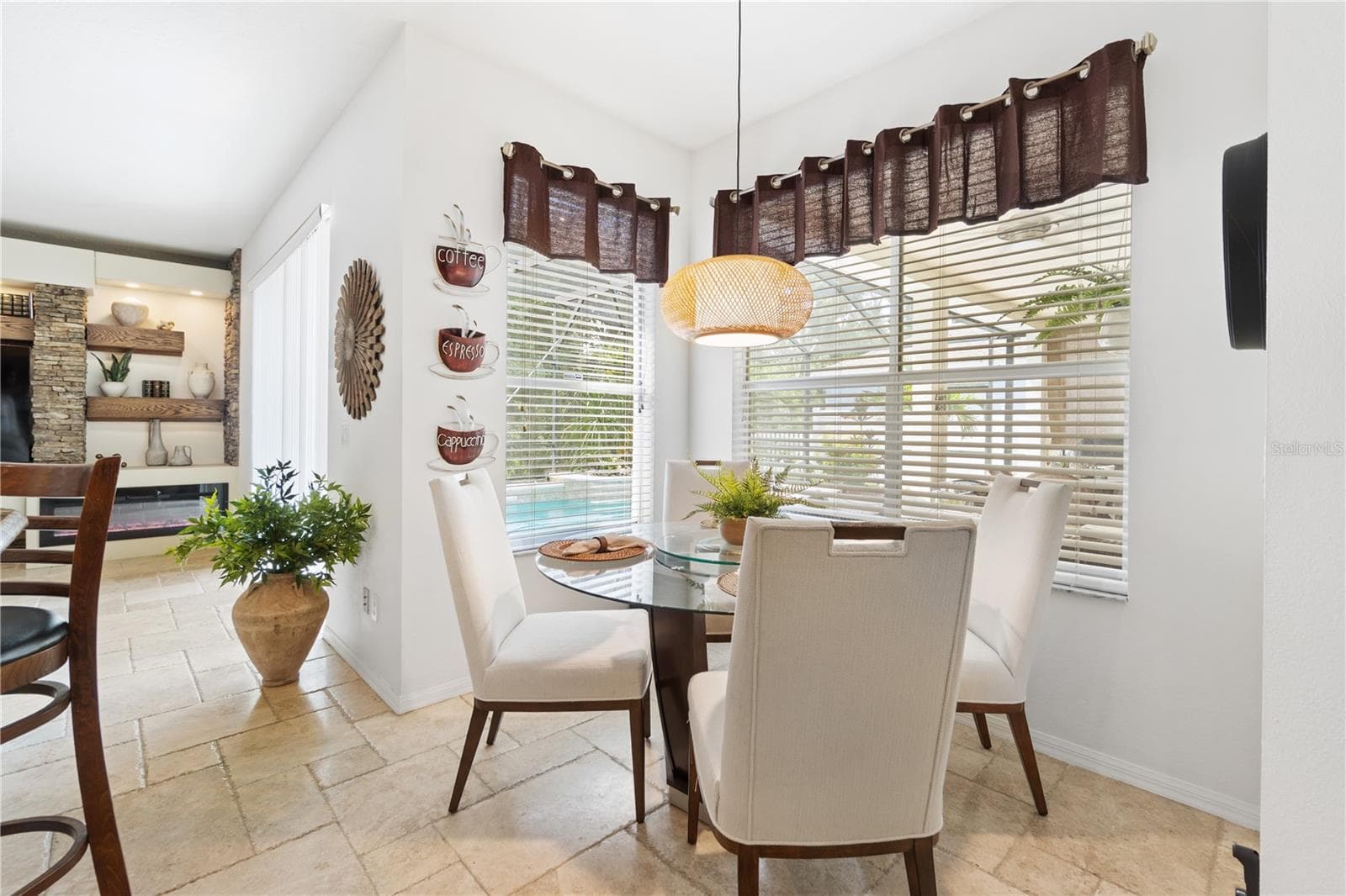 Single Family Residence at 2254 BLACKJACK OAK ST, OCOEE, photo 12 of 33