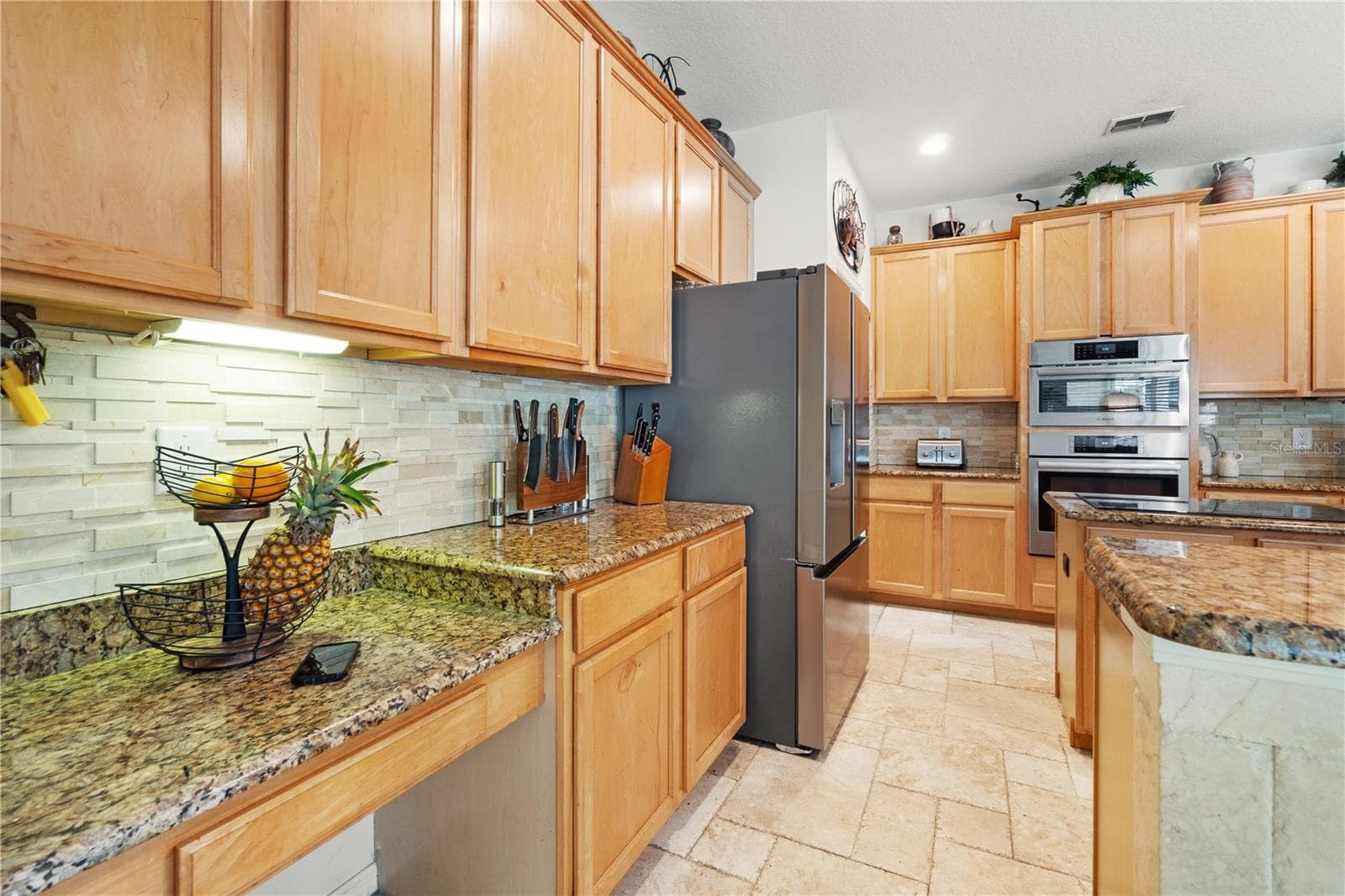 Single Family Residence at 2254 BLACKJACK OAK ST, OCOEE, photo 13 of 33