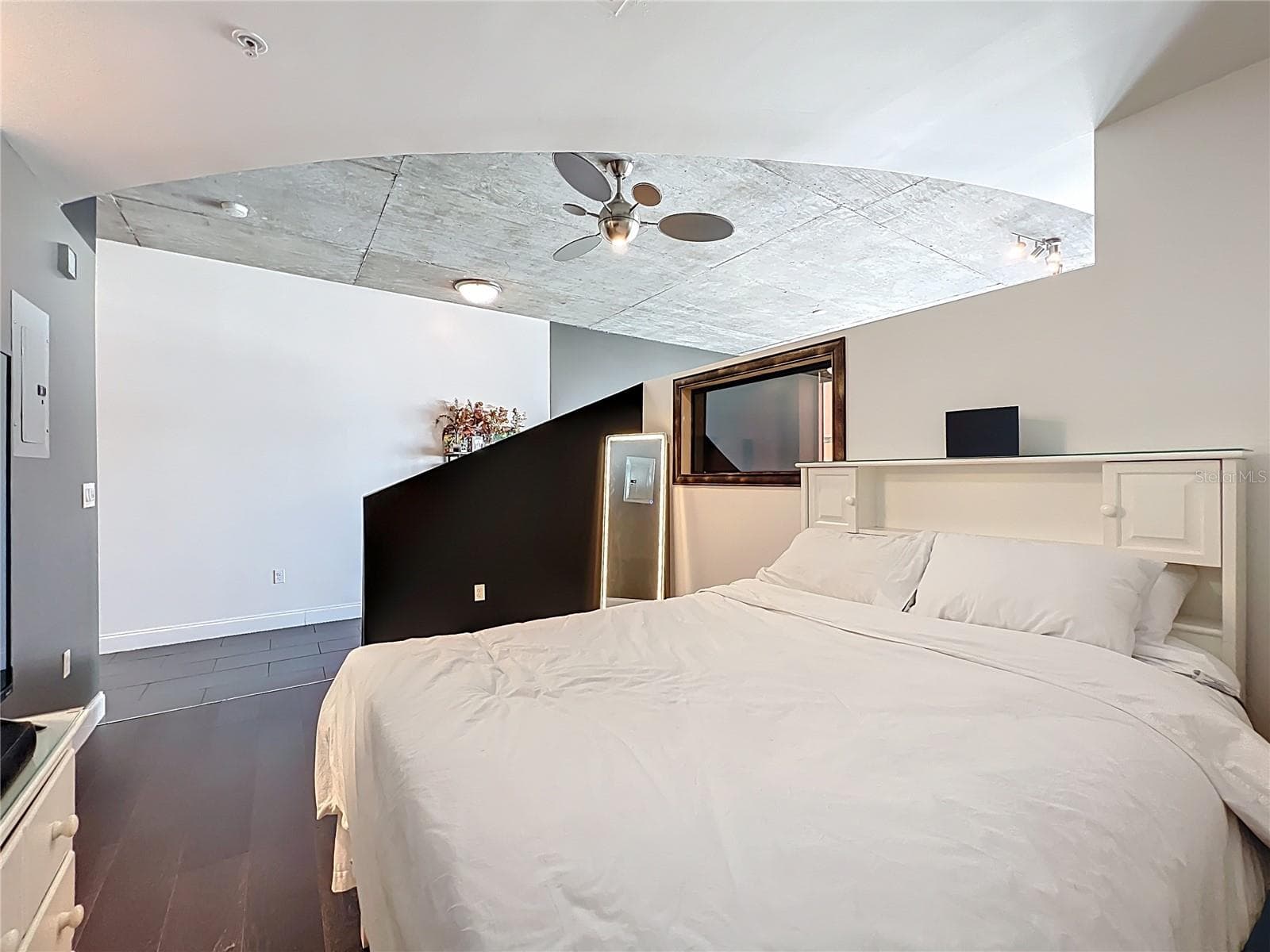 Condominium at 155 S COURT AVE #1908, ORLANDO, photo 20 of 31