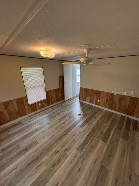 Manufactured Home at 3326 BONNIE DR, ELLENTON, photo 16 of 26