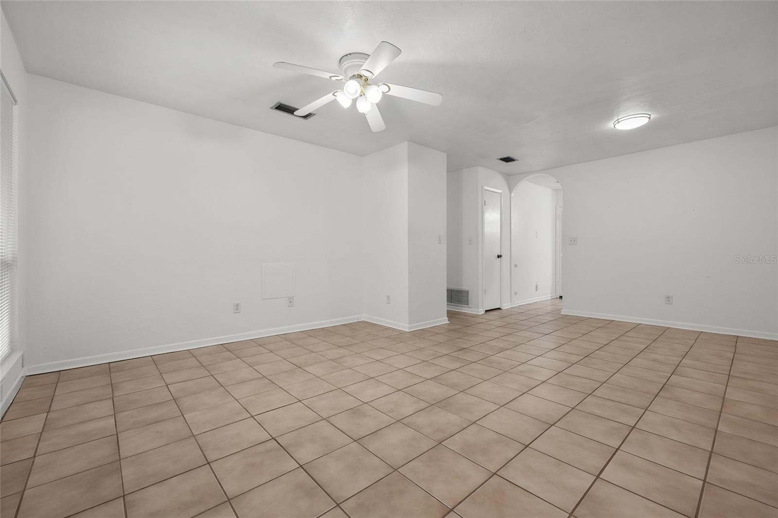 Single Family Residence at 4219 NW 30TH TER, GAINESVILLE, photo 5 of 25