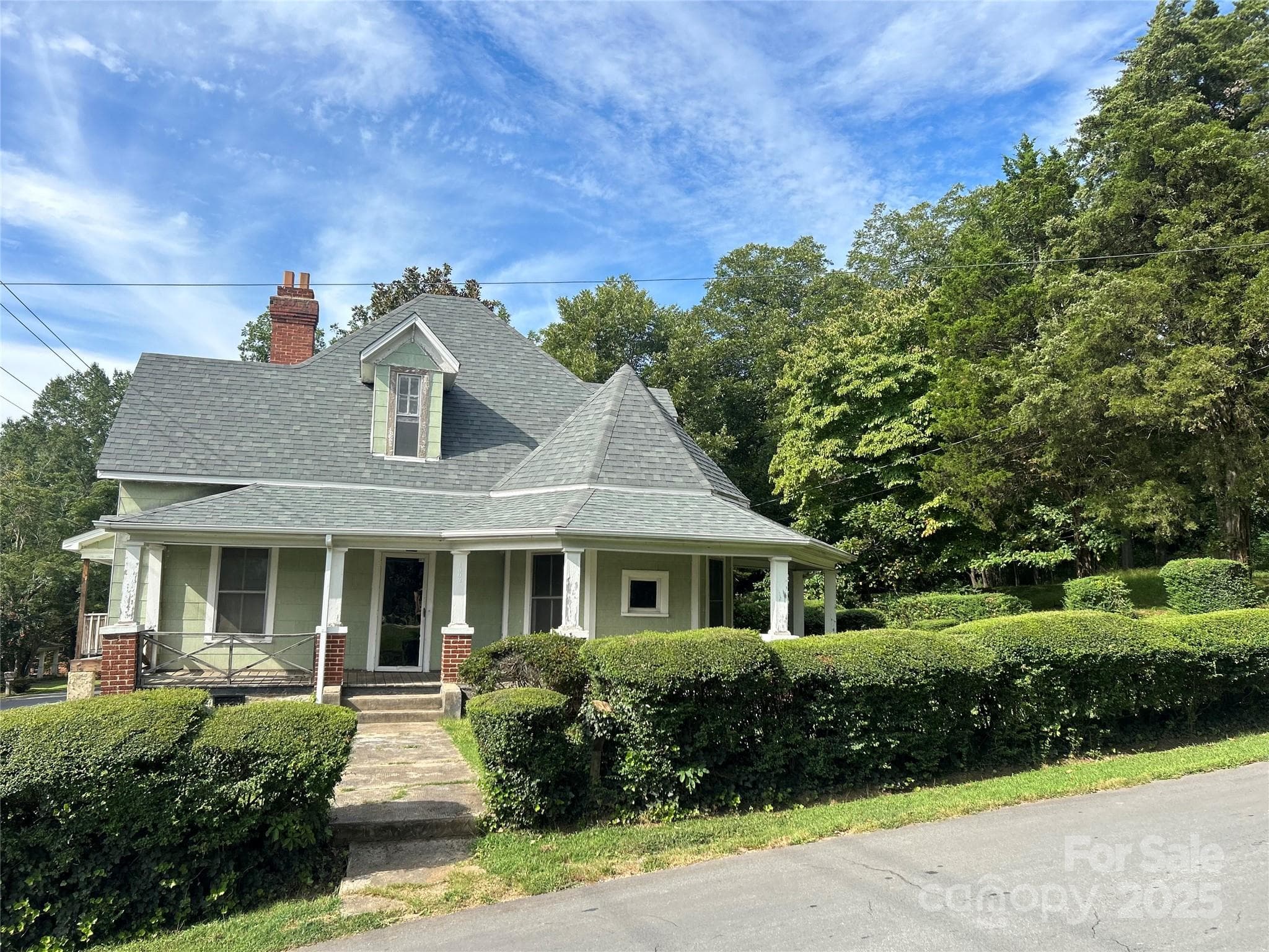 Single Family Residence at Albemarle, photo 2 of 17
