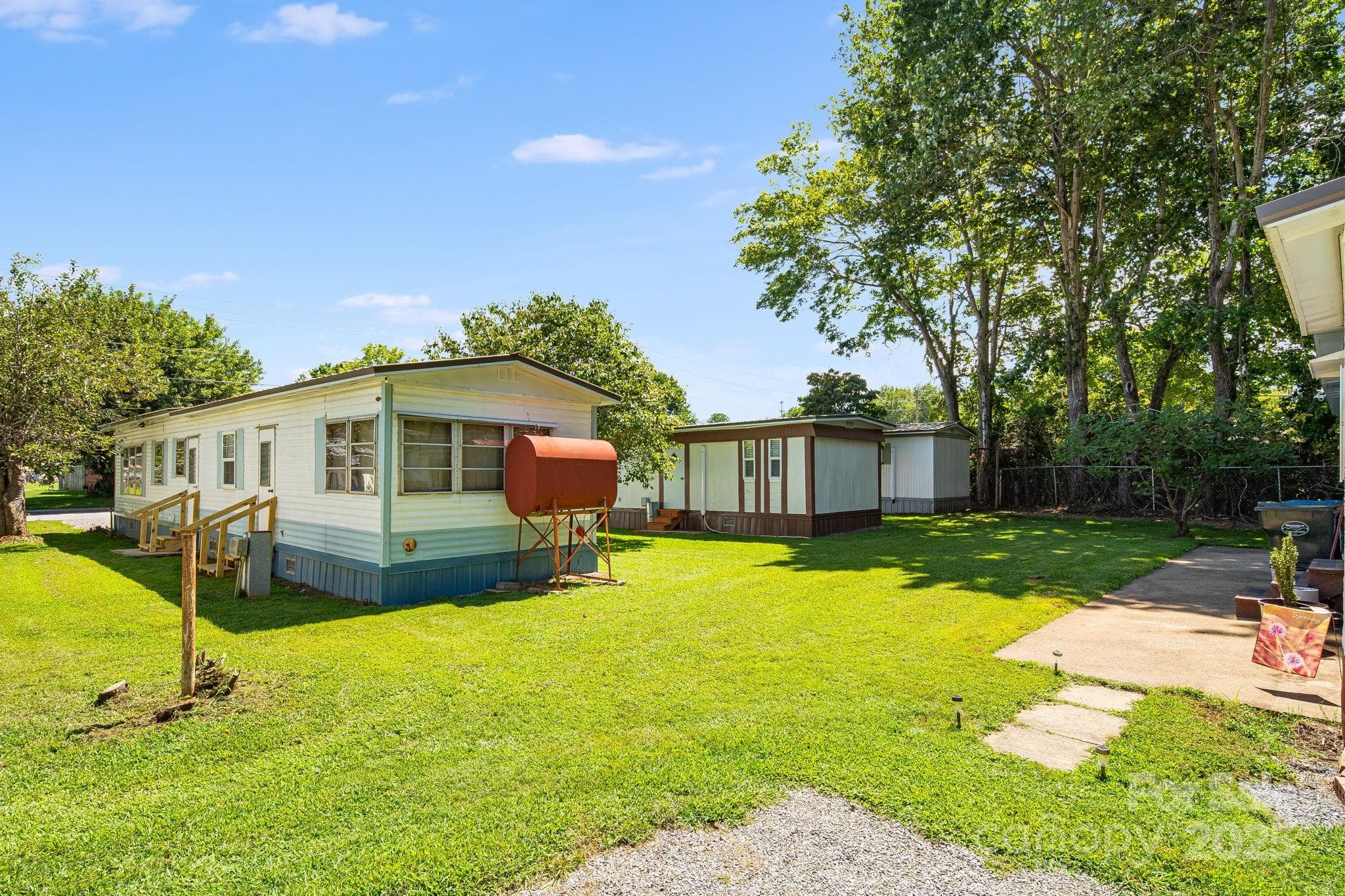 Manufactured Home Park at Waynesville, photo 33 of 45