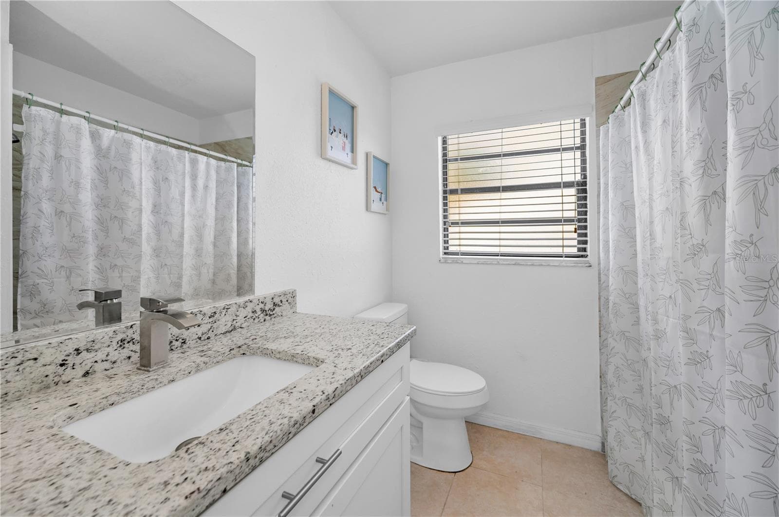 Guest Bathroom - 11121 PEPPERTREE LN, PORT RICHEY