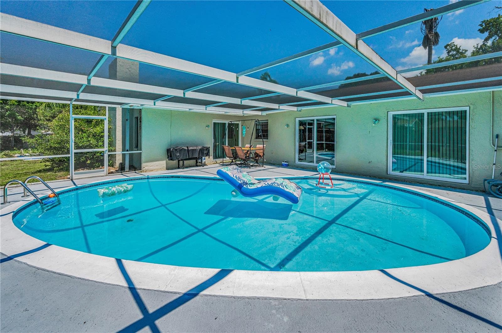 Single Family Residence at 11121 PEPPERTREE LN, PORT RICHEY, photo 38 of 41