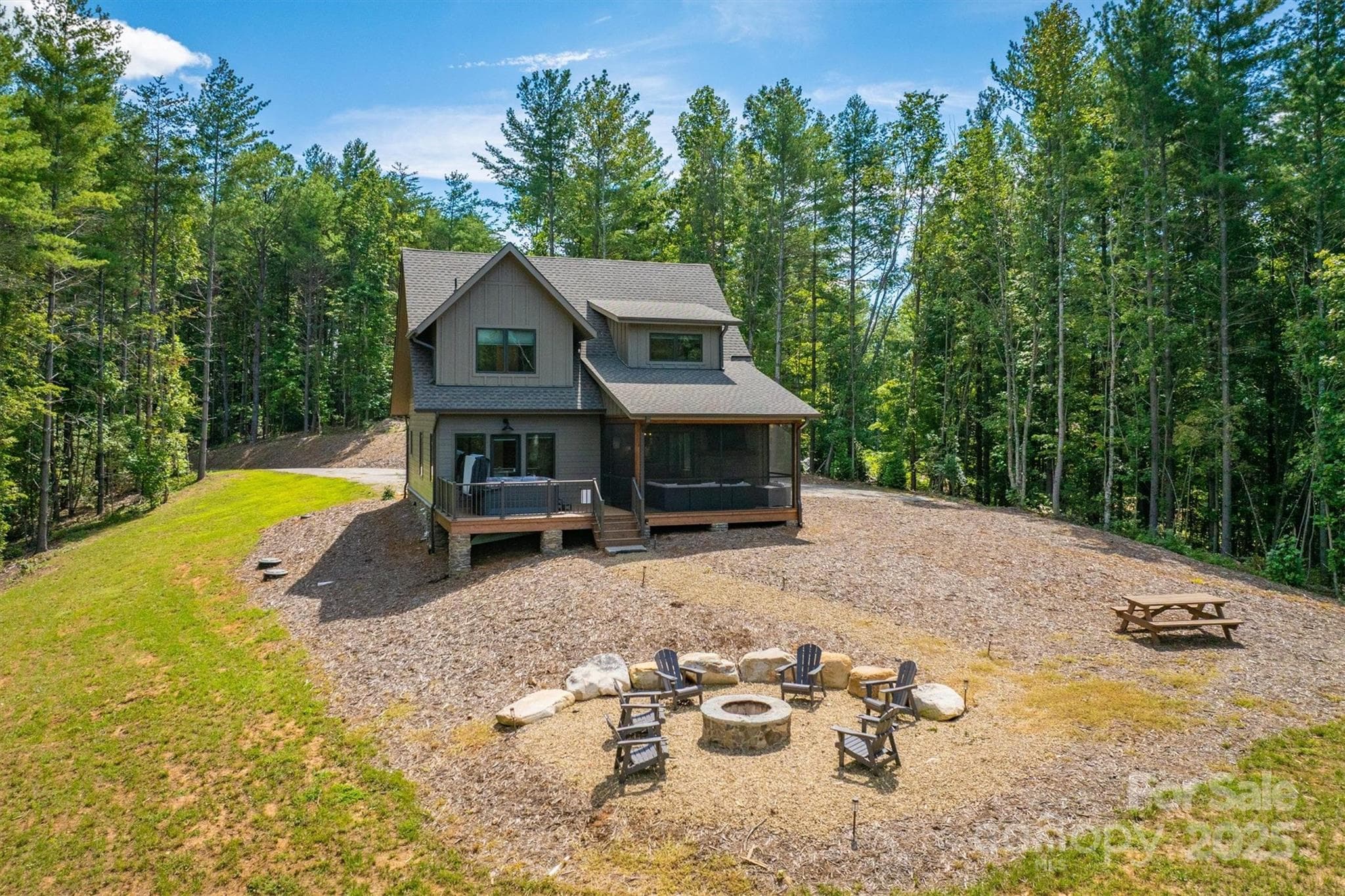 Single Family Residence at Nebo, photo 2 of 44