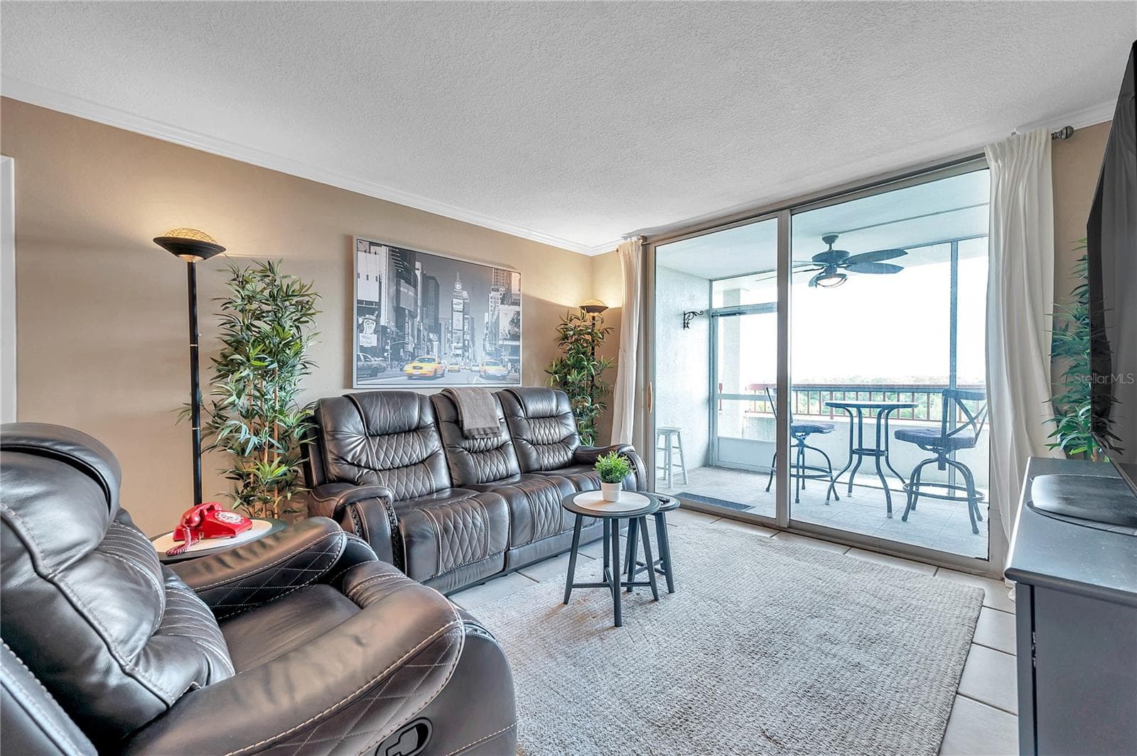 Condominium at 2333 FEATHER SOUND DR #B307, CLEARWATER, photo 13 of 66