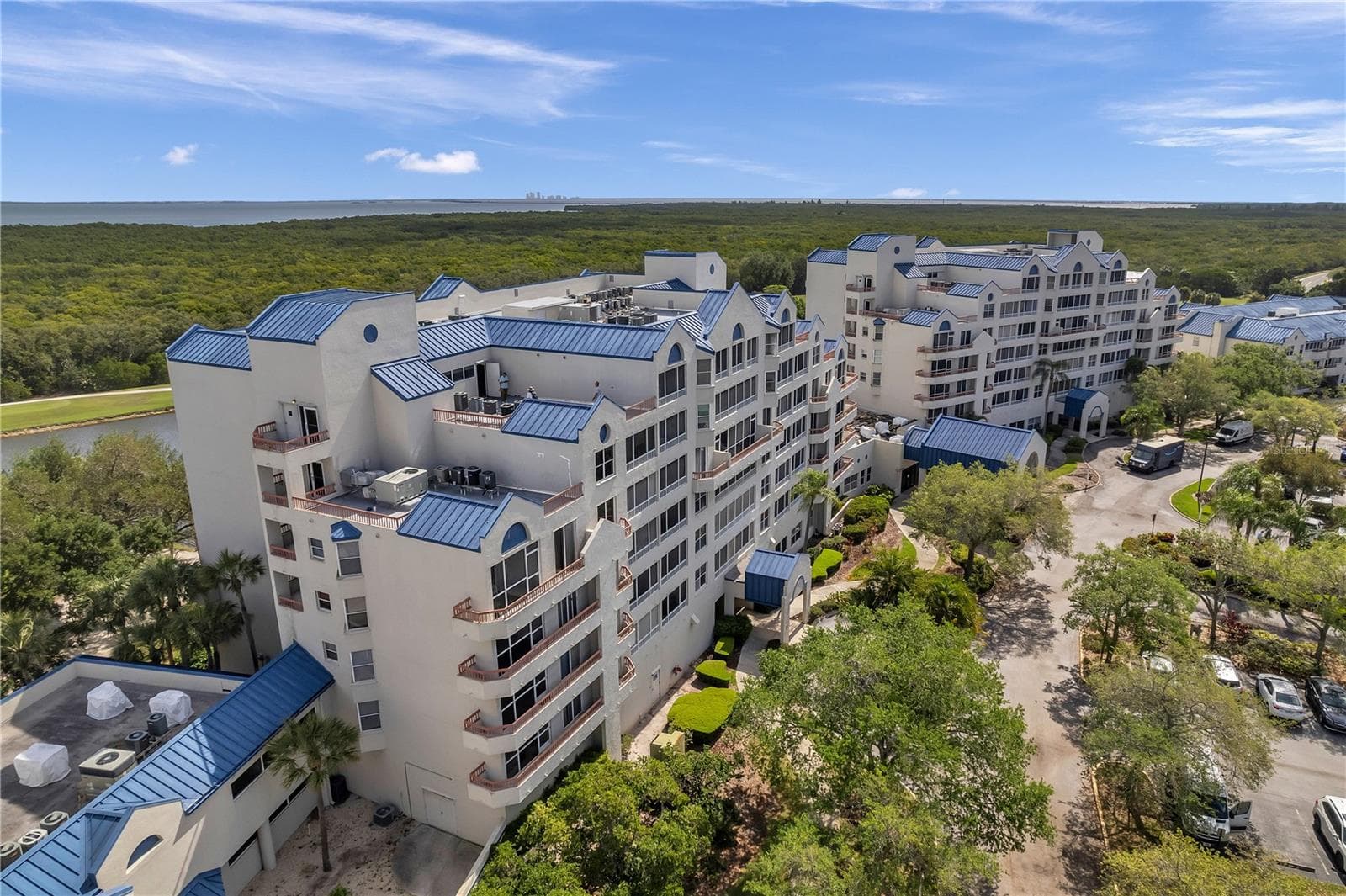 Condominium at 2333 FEATHER SOUND DR #B307, CLEARWATER, photo 50 of 66