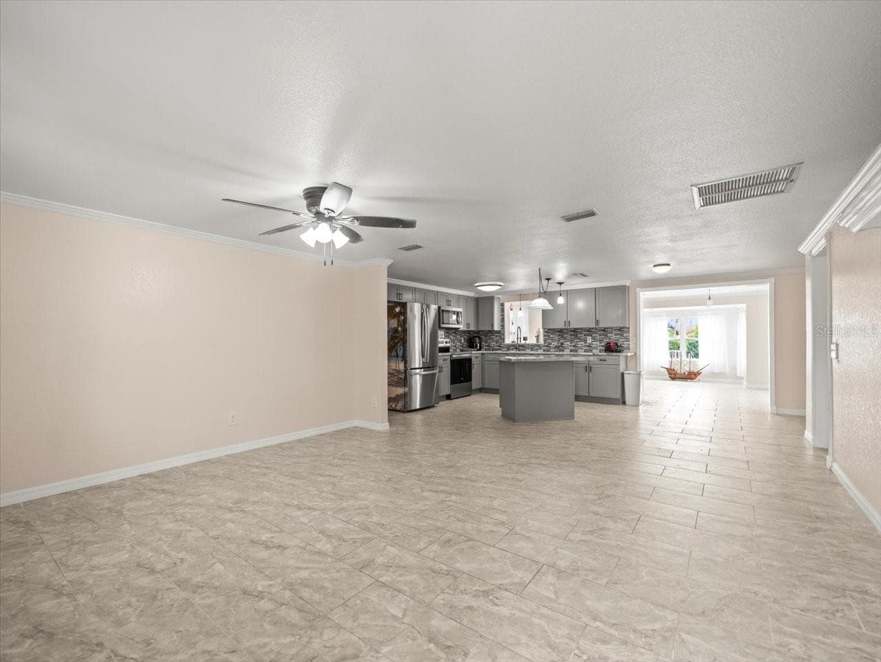 Single Family Residence at 3408 CRAPE MYRTLE DR, HERNANDO BEACH, photo 5 of 46