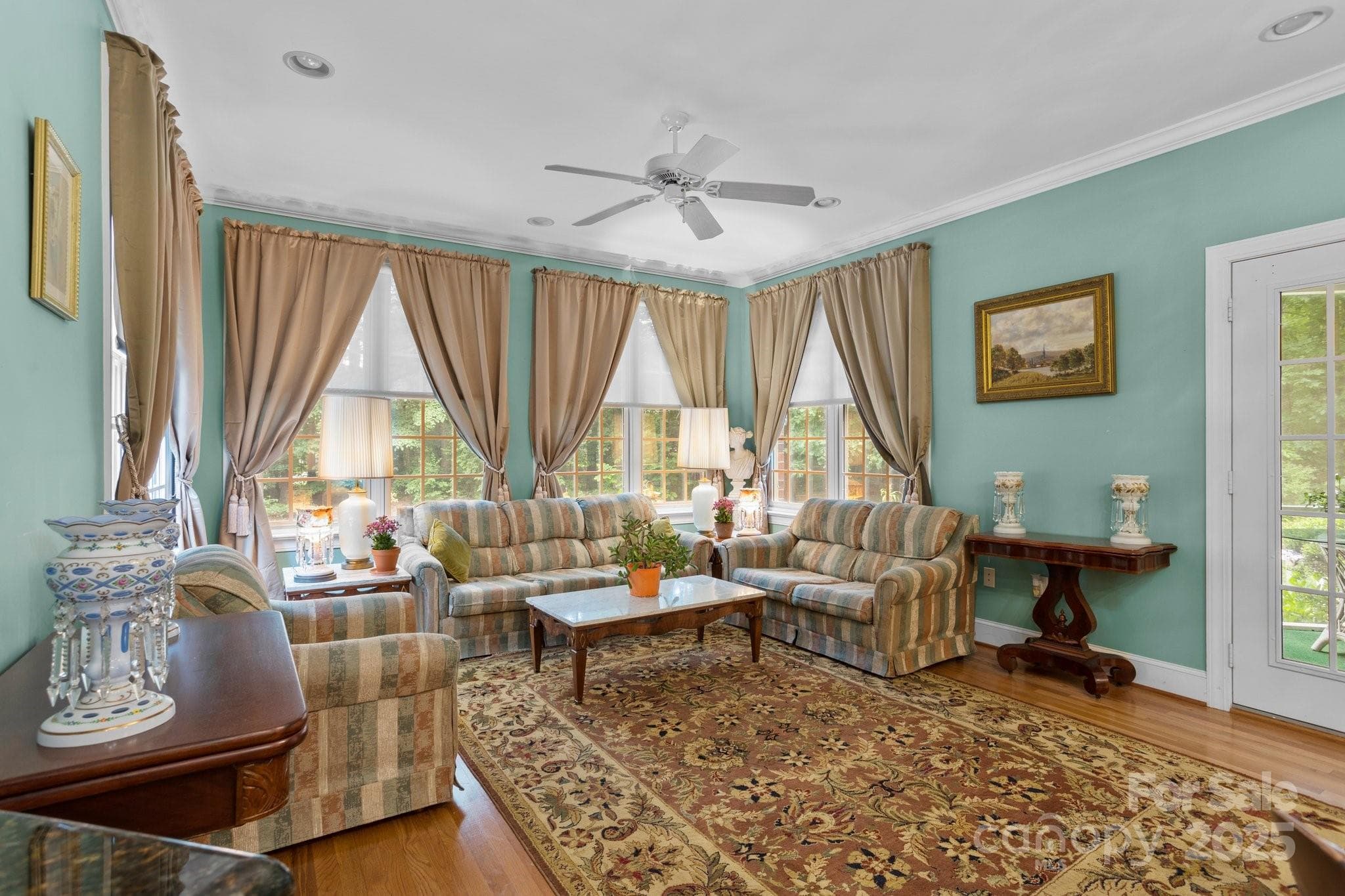 Single Family Residence at 115 W Glenview Drive, Salisbury, photo 28 of 42