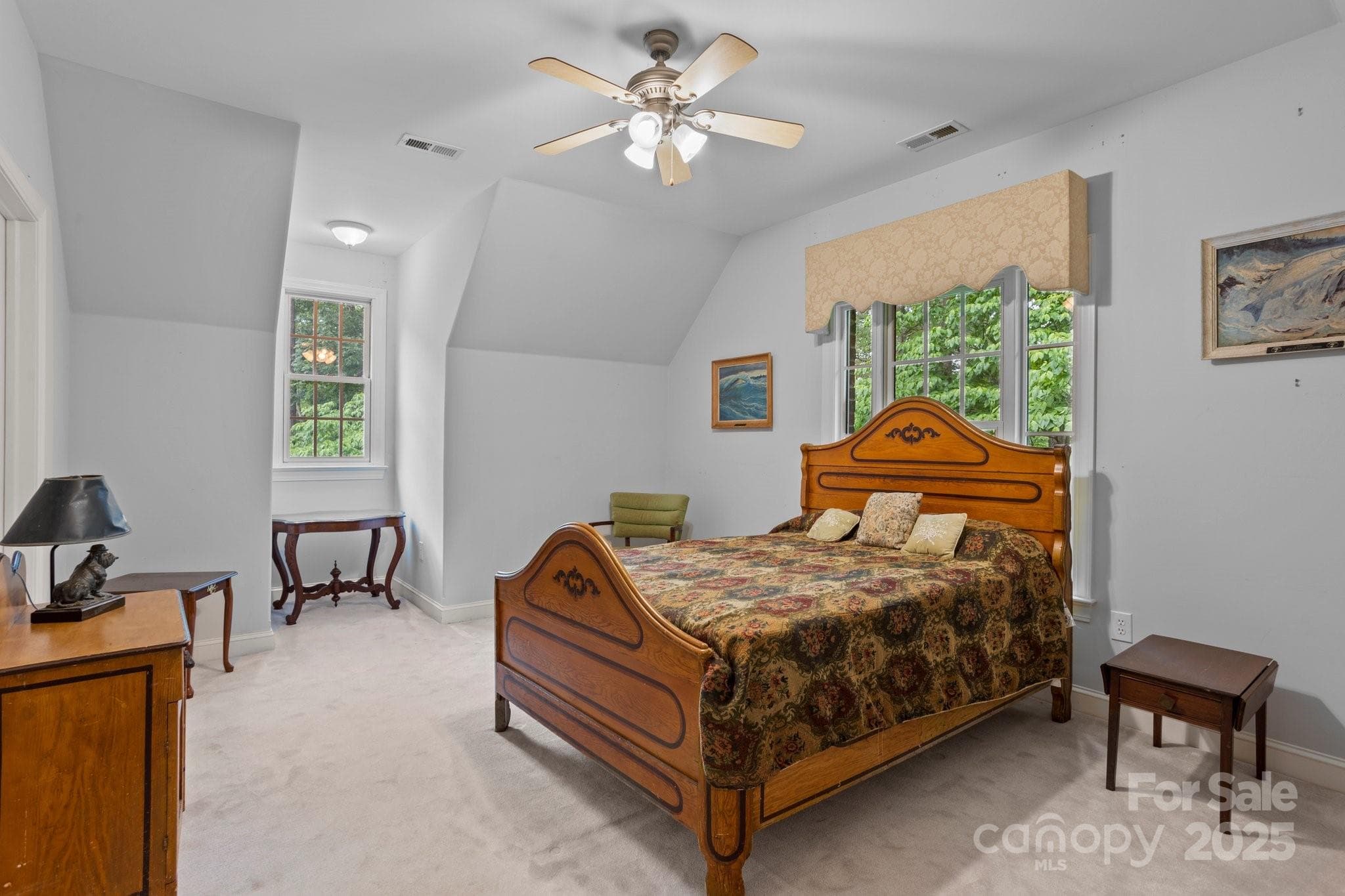Single Family Residence at 115 W Glenview Drive, Salisbury, photo 32 of 42