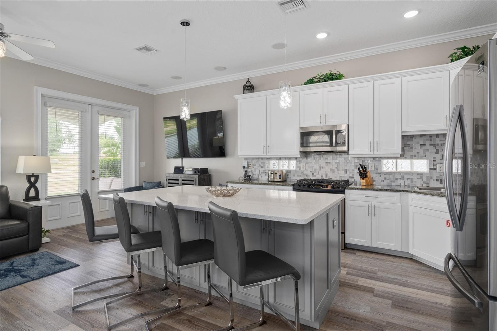 Single Family Residence at 1402 TITIAN CT, REUNION, photo 12 of 92