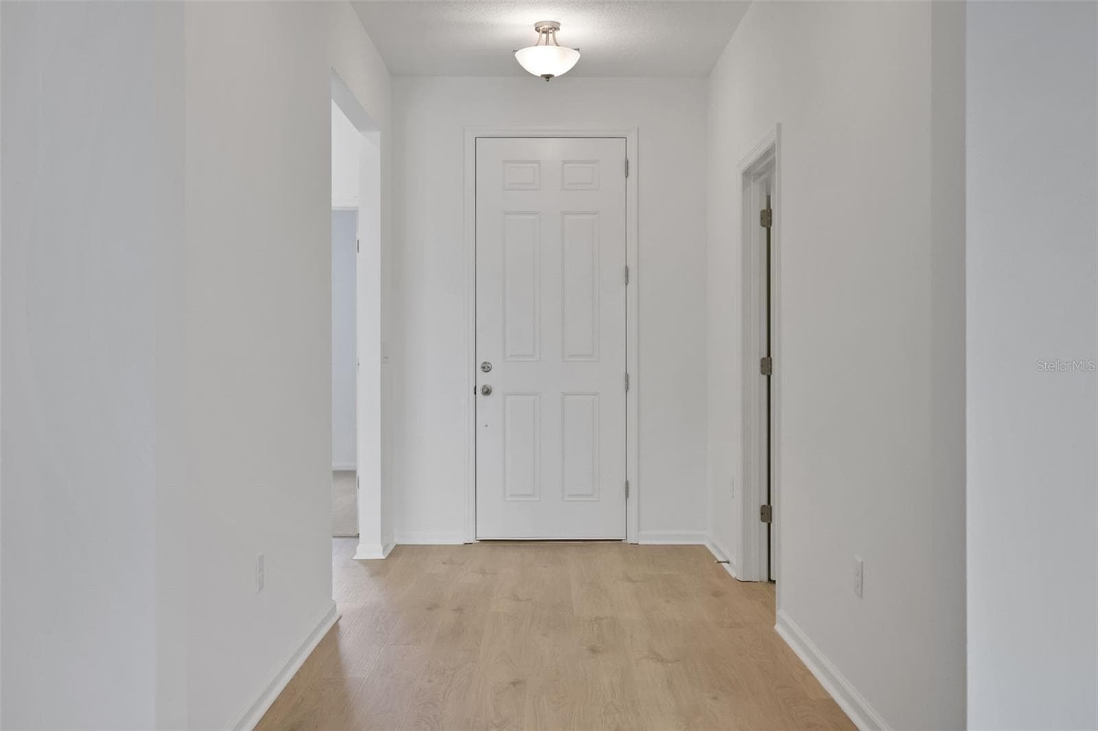 Single Family Residence at 2866 SUPERMARINE RD, TAVARES, photo 5 of 31