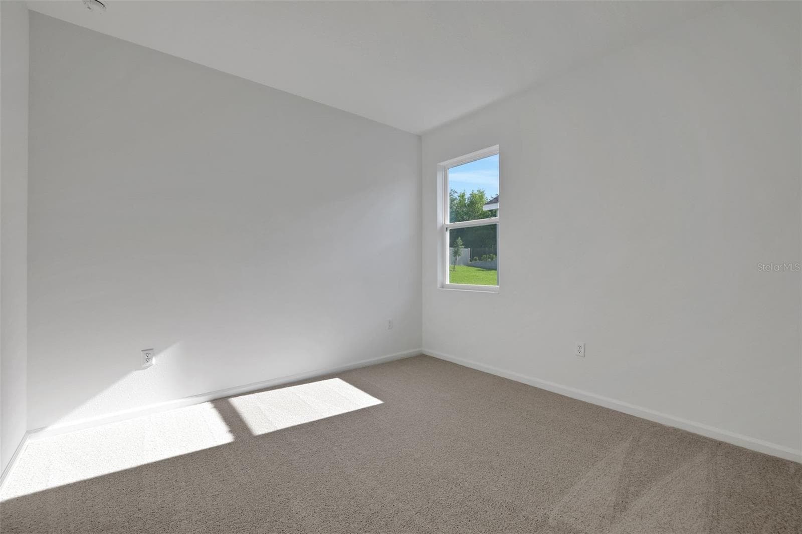 Single Family Residence at 2866 SUPERMARINE RD, TAVARES, photo 19 of 31