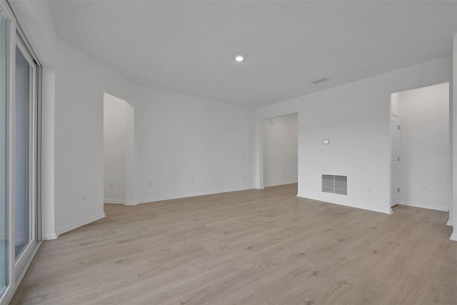 Single Family Residence at 2866 SUPERMARINE RD, TAVARES, photo 22 of 31